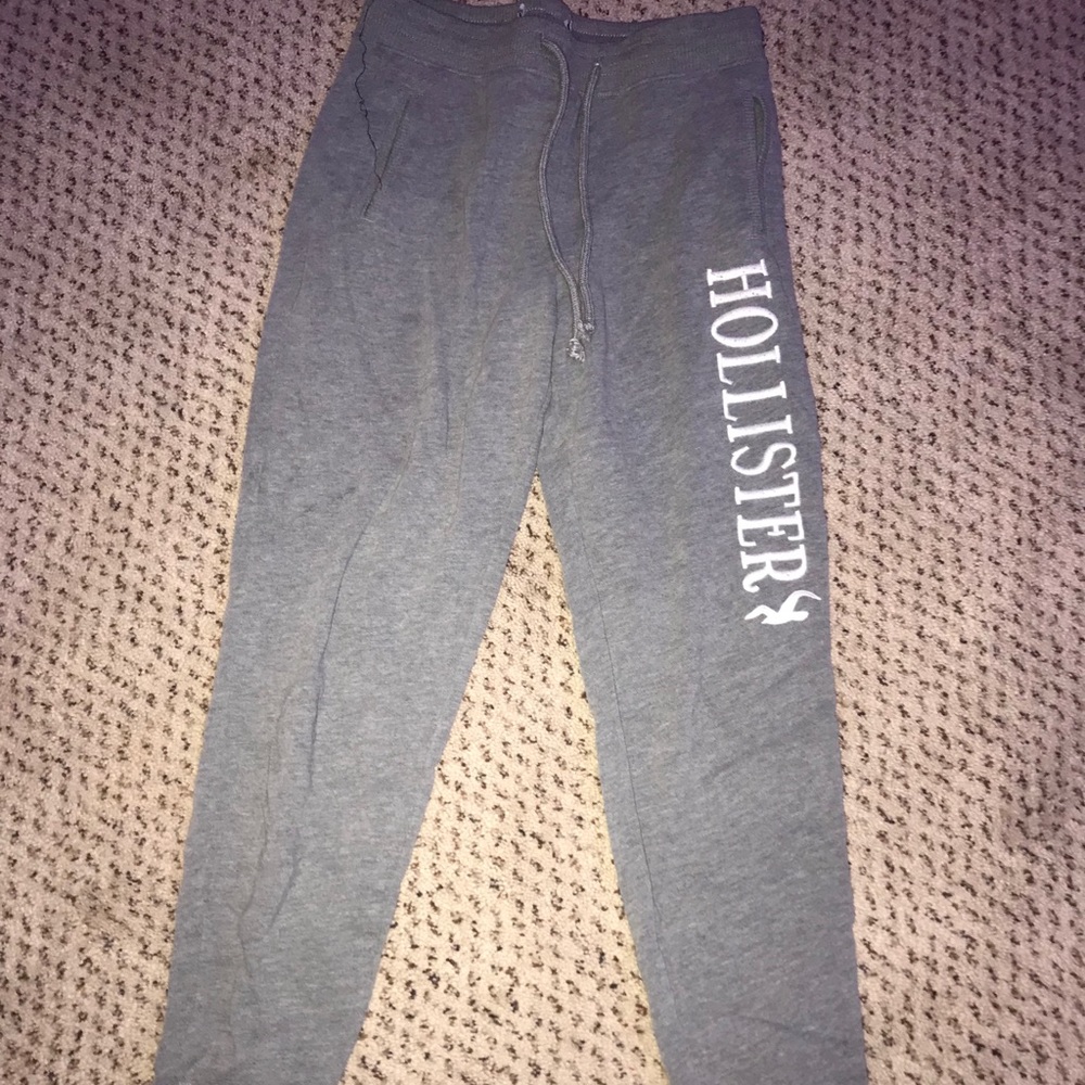 hollister joggers
